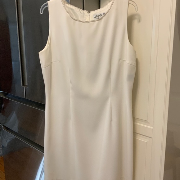 2 pc White shift dress with jacket - Picture 2 of 3
